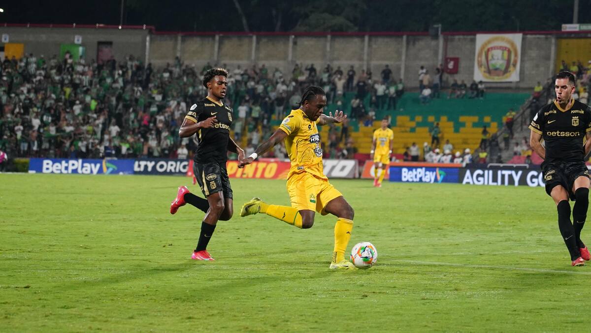Atlético Bucaramanga confía en un buen debut en la Copa Libertadores ante Colo Colo de Chile. Foto: Jaime Moreno.