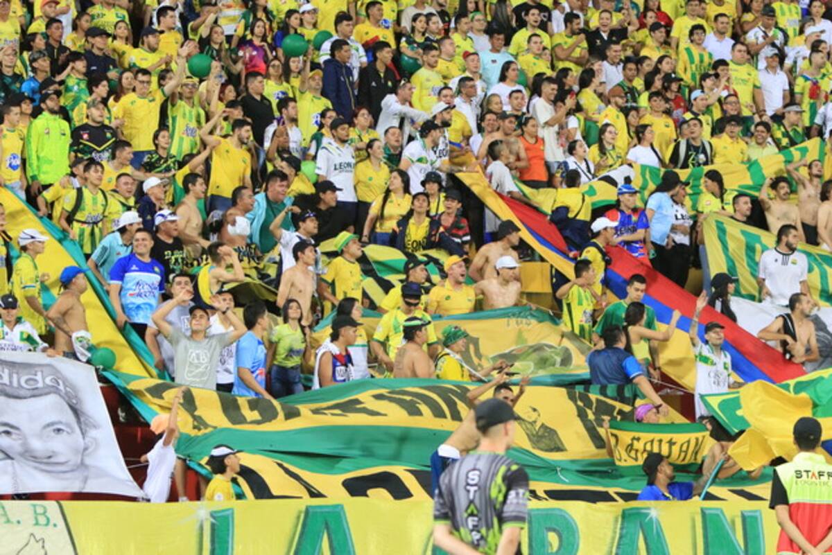Atlético Bucaramanga vs. Santa Fe: estos son los elementos que no pueden ingresar los hinchas al partido | Vanguardia.com