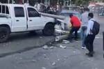 Volqueta sin frenos causa choque múltiple: 12 vehículos involucrados y seis heridos