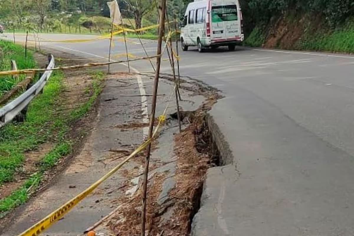 Ante el mal estado de la vía Bucaramanga - Bogotá, en Santander las autoridades y los gremios le vienen pidiendo al Invias y al Gobierno que invierta recursos para su mantenimiento.