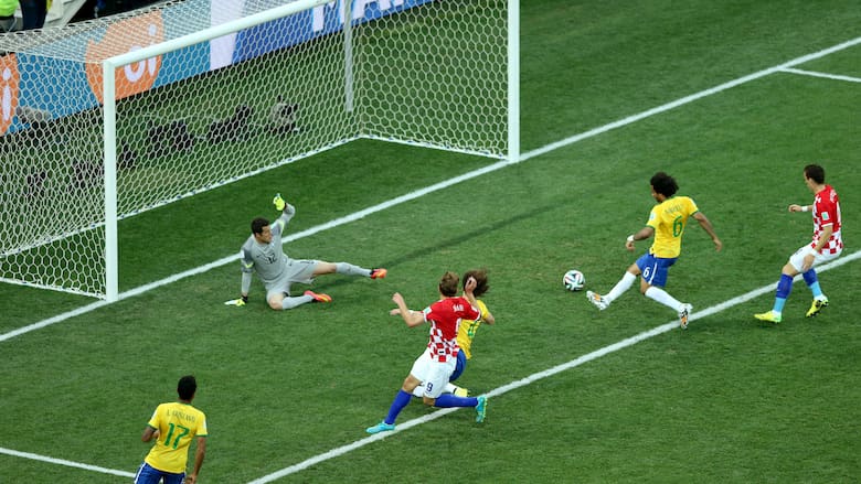 A 1 día del Mundial: El calvario del autogol que solo ha sucedido en un partido inaugural