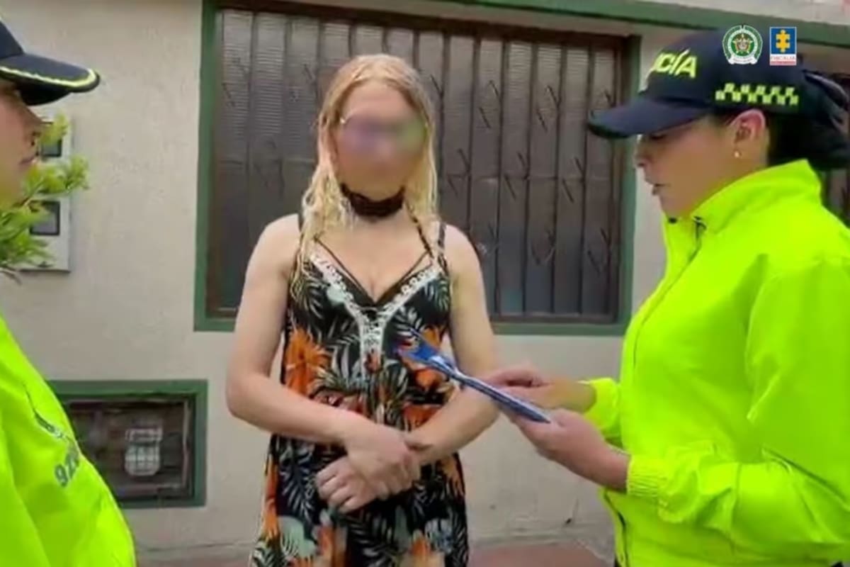 A prisión mujer acusada de difundir material de abuso infantil en Bogotá. | Foto: Tomado de Q' Hubo Bogotá.