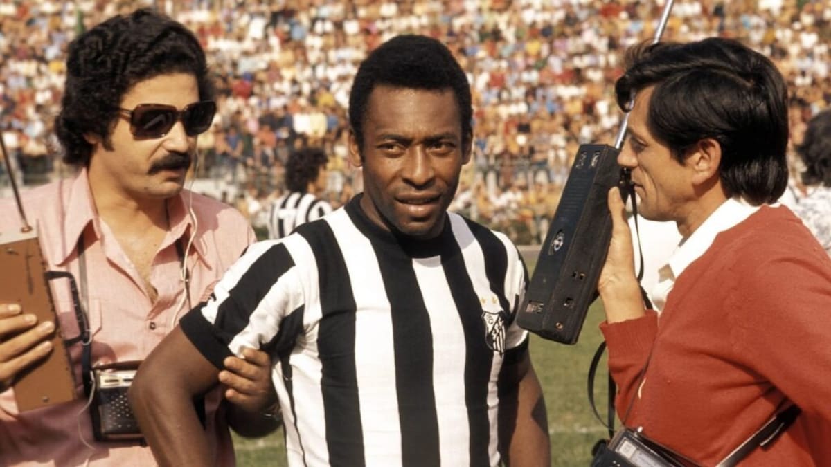 A tres años de su muerte, el Rey Pelé sigue reinando: la historia eterna del único tricampeón del mundo. Fotos: Redes sociales.