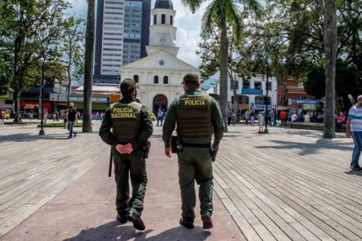 La Policía argumentó, en su momento, que ya había realizado la compra de biblias en otras vigencias. FOTO JUAN A. SÁNCHEZ. El Colombiano / VANGUARDIA