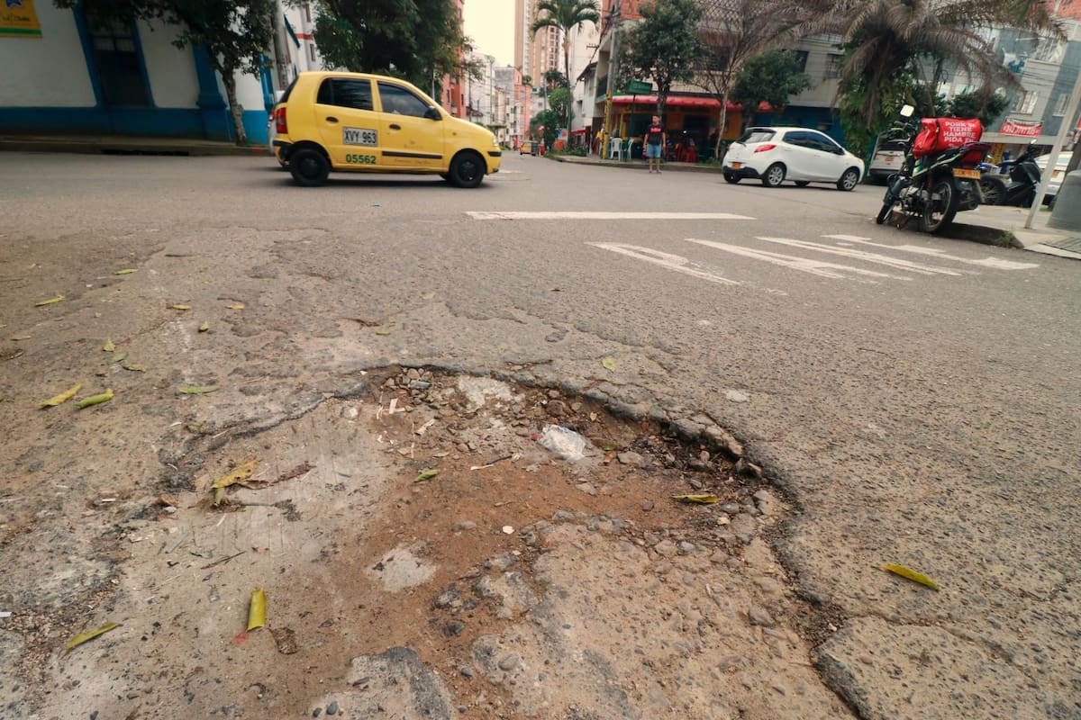 Aspecto de la carrera 25 con calle 45. (Foto: Jaime Del Río Quiroga / VANGUARDIA)
