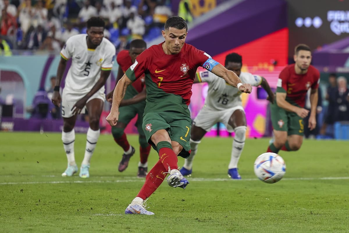 Lo que dijo Cristiano Ronaldo luego de marcar en cinco Mundiales diferentes EFE / VANGUARDIA