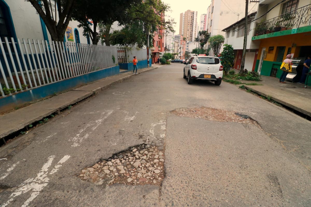 Carrera 25 con calle 48. (Foto: Jaime Del Río Quiroga / VANGUARDIA)