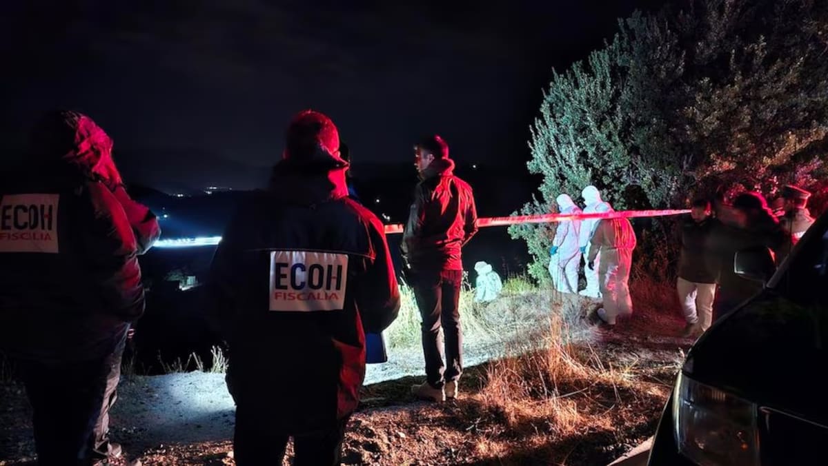 Las autoridades chilenas hallaron una Biblia y varias armas en la escena del crimen, en una trama relacionada con el crimen organizado y el narcotráfico. /FOTO: Suministrada - Chile