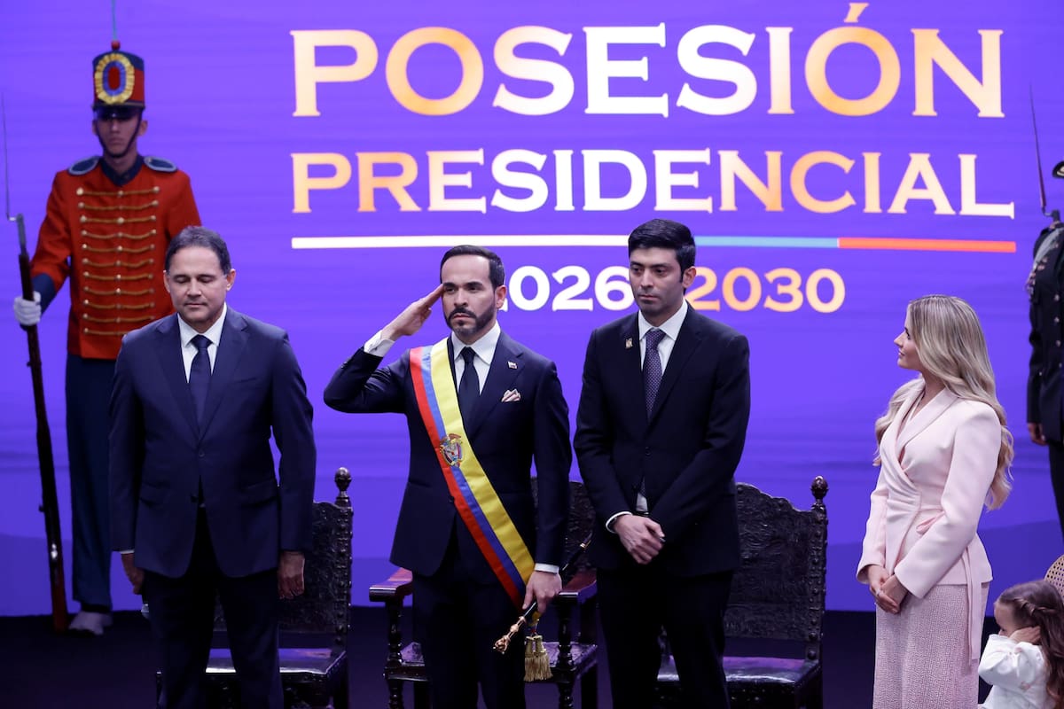 Abelardo de la Espriella (c) jura como presidente de Colombia para el periodo 2026-2030 este viernes en Cali.
Foto:EFE.