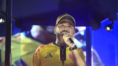 Juez revoca medida cautelar que prohibía a Abelardo De La Espriella utilizar la camiseta de Colombia en campaña