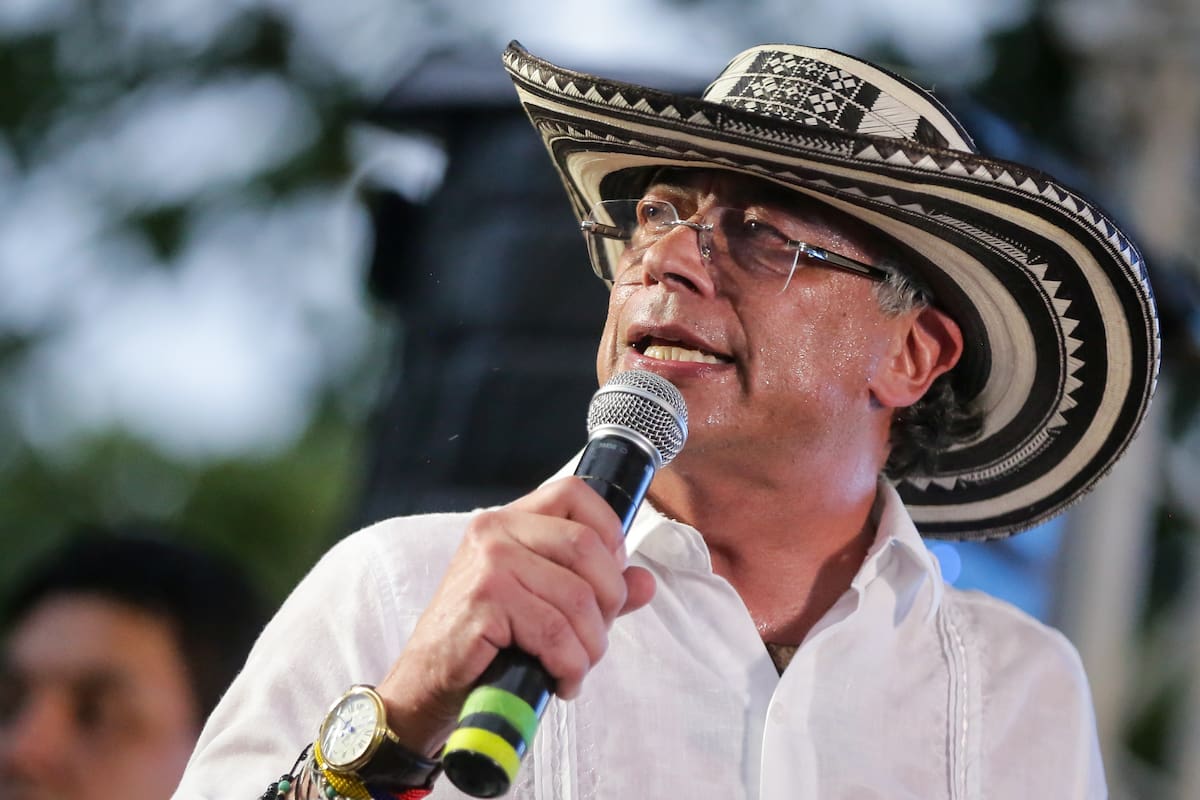 Abelardo De La Espriella e Iván Cepeda exigen "respeto por los votos"