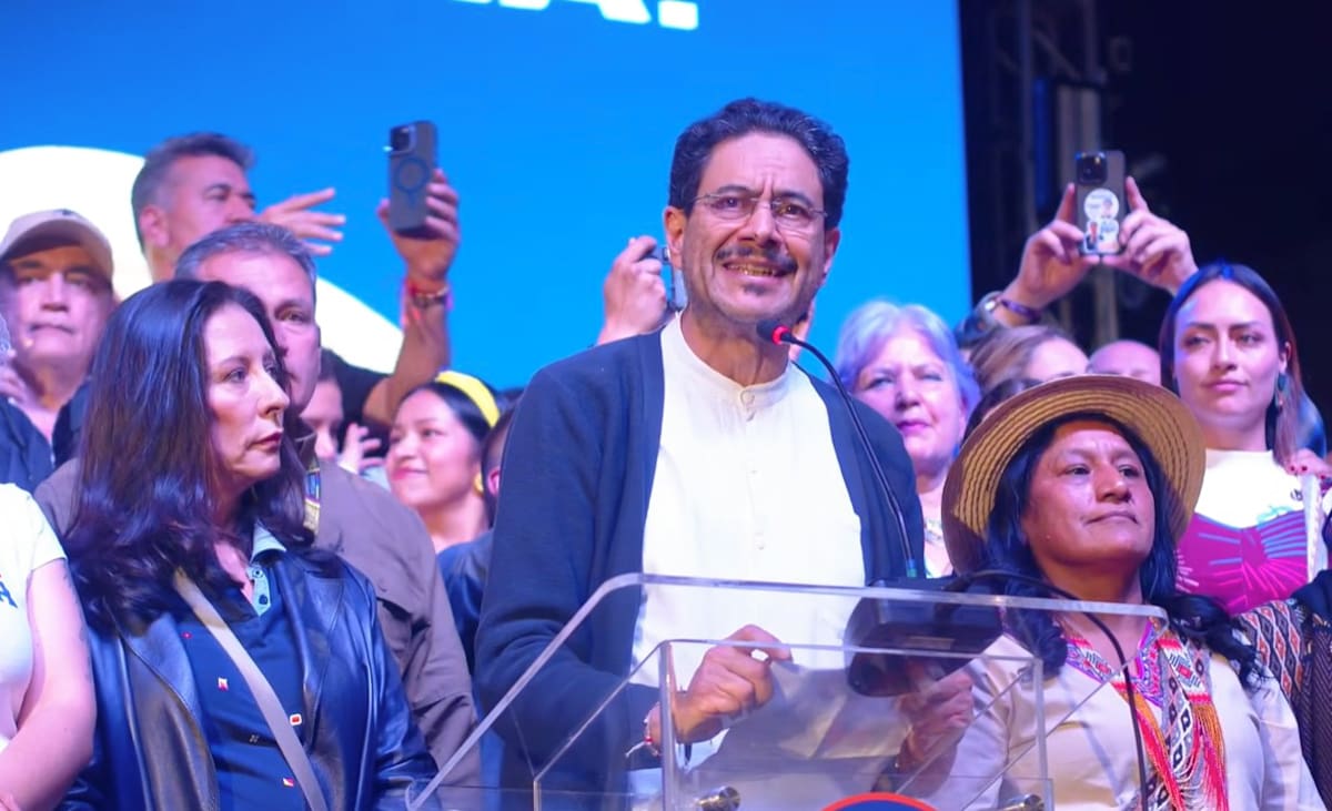 Abelardo De La Espriella e Iván Cepeda exigen “respeto por los votos”