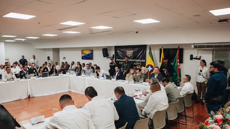 Video: rueda de prensa del presidente electo Abelardo De La Espriella en Bucaramanga