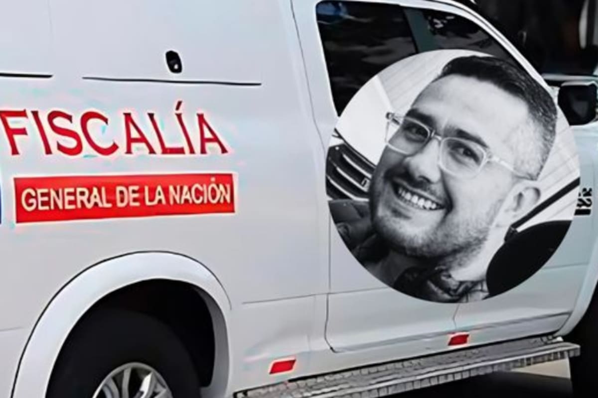 Los pistoleros utilizaron un arma con silenciador para perpetrar el crimen.