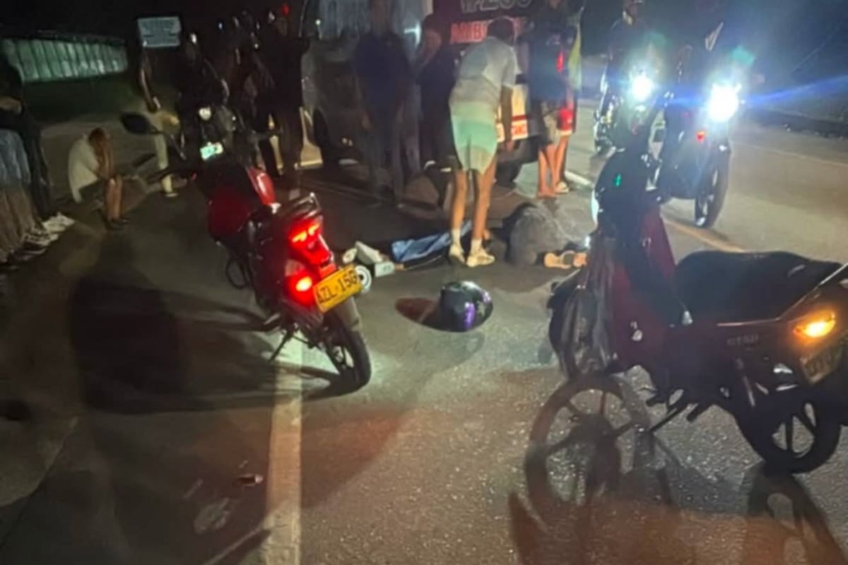 El accidente ocurrió en el kilómetro 4+500 de la vía Barrancabermeja–Bucaramanga. Las autoridades investigan si el siniestro tendría relación con presuntos piques ilegales.
Suministrada/Vanguardia
