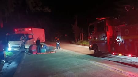 Motociclista perdió la vida tras burtal choque contra un camión en Málaga, Santander