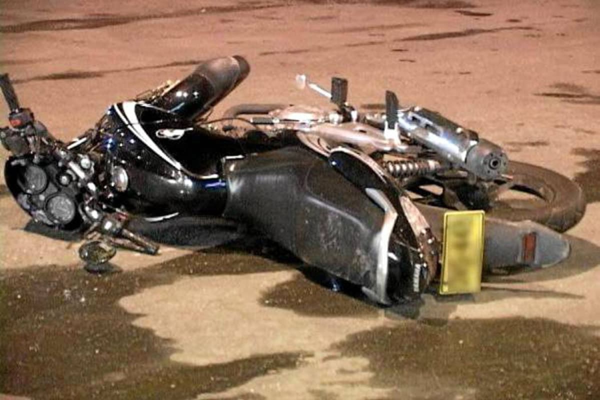 Un impacto violento en las vías de Santander que destruyó a una familia.