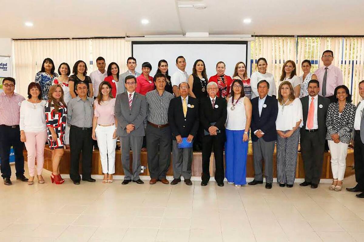 Johanna Gutiérrez, Ángela Graterón, Nidia Paola Rondón, Alexander Osma, Carolina Esteban, Abdull Quintero, Biannys Rojas, Beatriz González, Oscar Guarín, Sandra Gómez, July Garzón, Luisa F. Perea, María Isabel Cadrasco, Yadira Paba, Esperanza Rojas, Jorge Quintero, Jorge Salazar, María Jenny Albornoz, Ruth Mira González Neira, Wilson Díaz, Susan Benavidez, Jeffrey Guevara, Gilberto Carrillo, José Asthull Rangel, Jaime Restrepo Cuartas, Viviana Prada, Luis Emilio Rojas Pabón, Gladys Yolanda Lizarazo, César Serrano, Diana Villarroel y Orlando Marín. (Foto: Suministrada / VANGUARDIA LIBERAL )