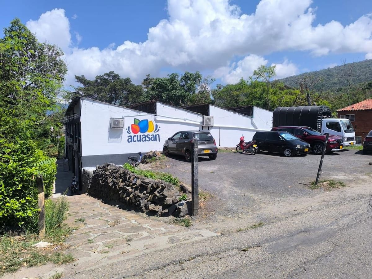 La empresa trasladó sus oficinas principales a un inmueble del municipio.