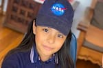 Adhara Pérez, la niña mexicana con coeficiente intelectual más alto que el de Einstein y Hawking