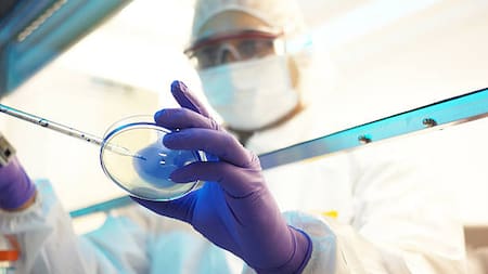 Día del ADN: genética, cáncer y enfermedades raras en Colombia