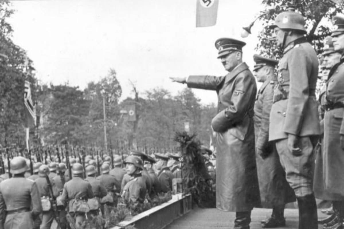 Los nazis en Alemania.