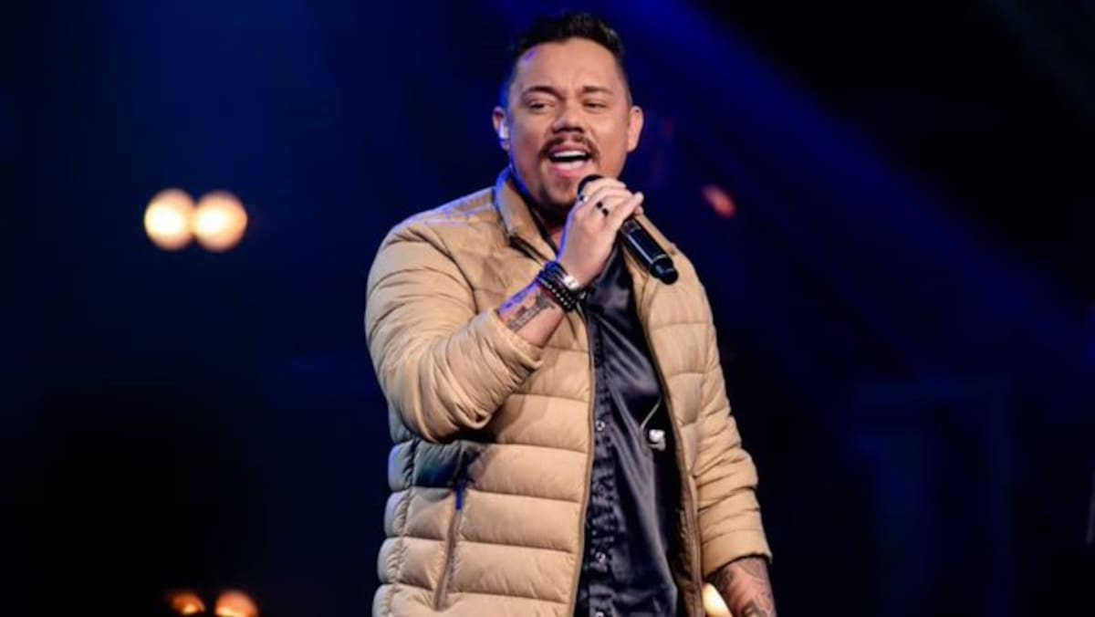 Conmoción por la muerte del cantante Adriano Muniz. El artista de 43 años fue hallado sin vida en su casa en Brasil tras llevar tres días desaparecido. Hace poco había anunciado su nueva gira