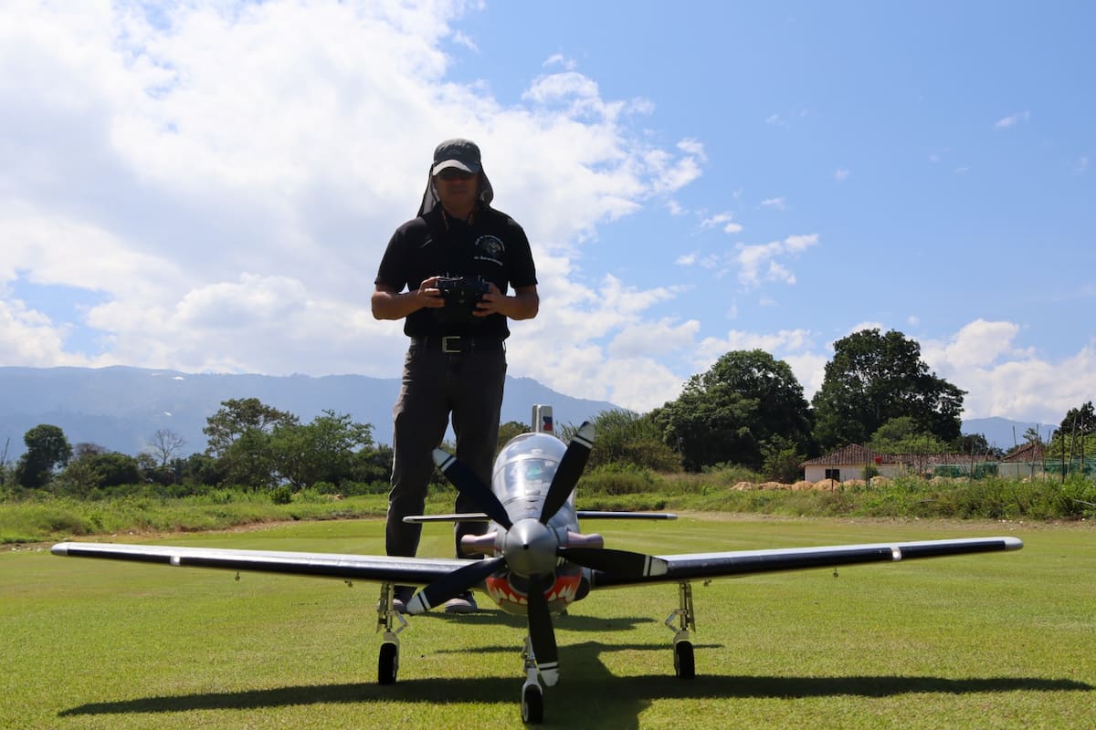 Aeromodelistas de Bucaramanga. Foto: Franz Rey/VANGUARDIA