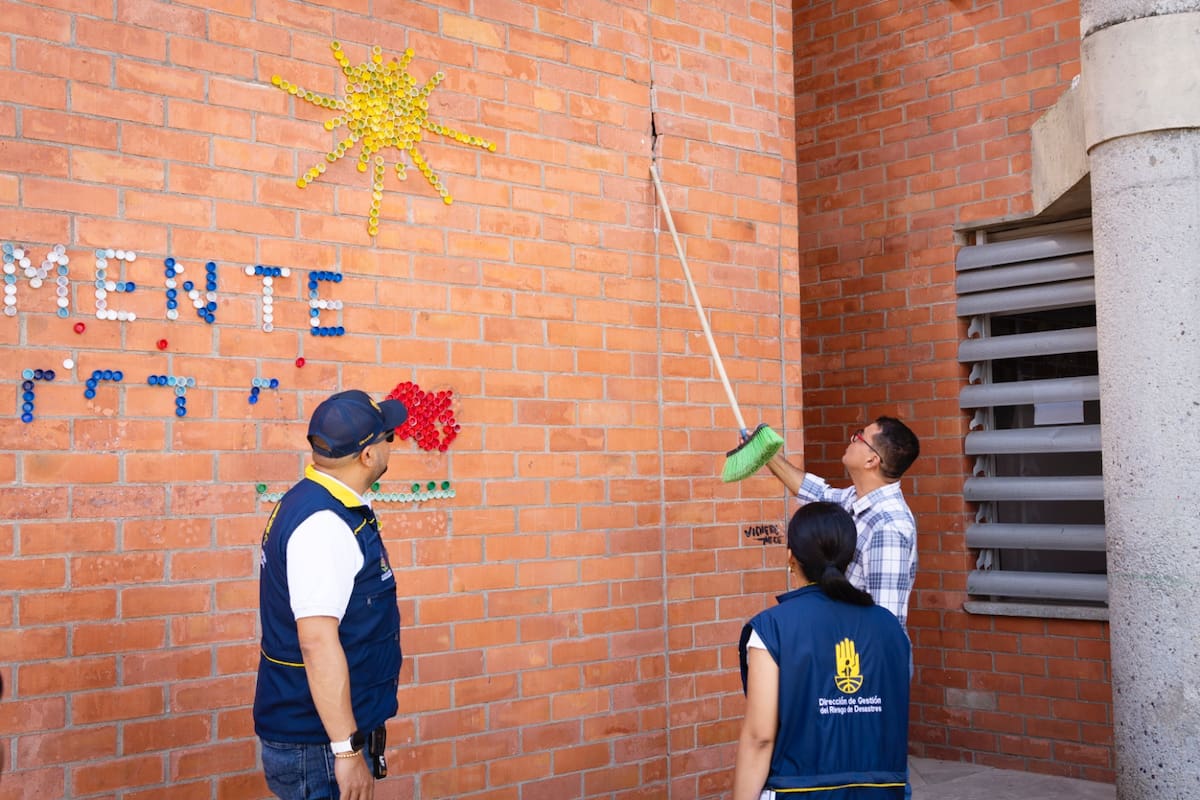 El sismo de este lunes dejó seis viviendas y cuatro instituciones educativas con afecatciiones en Barracancabermeja.