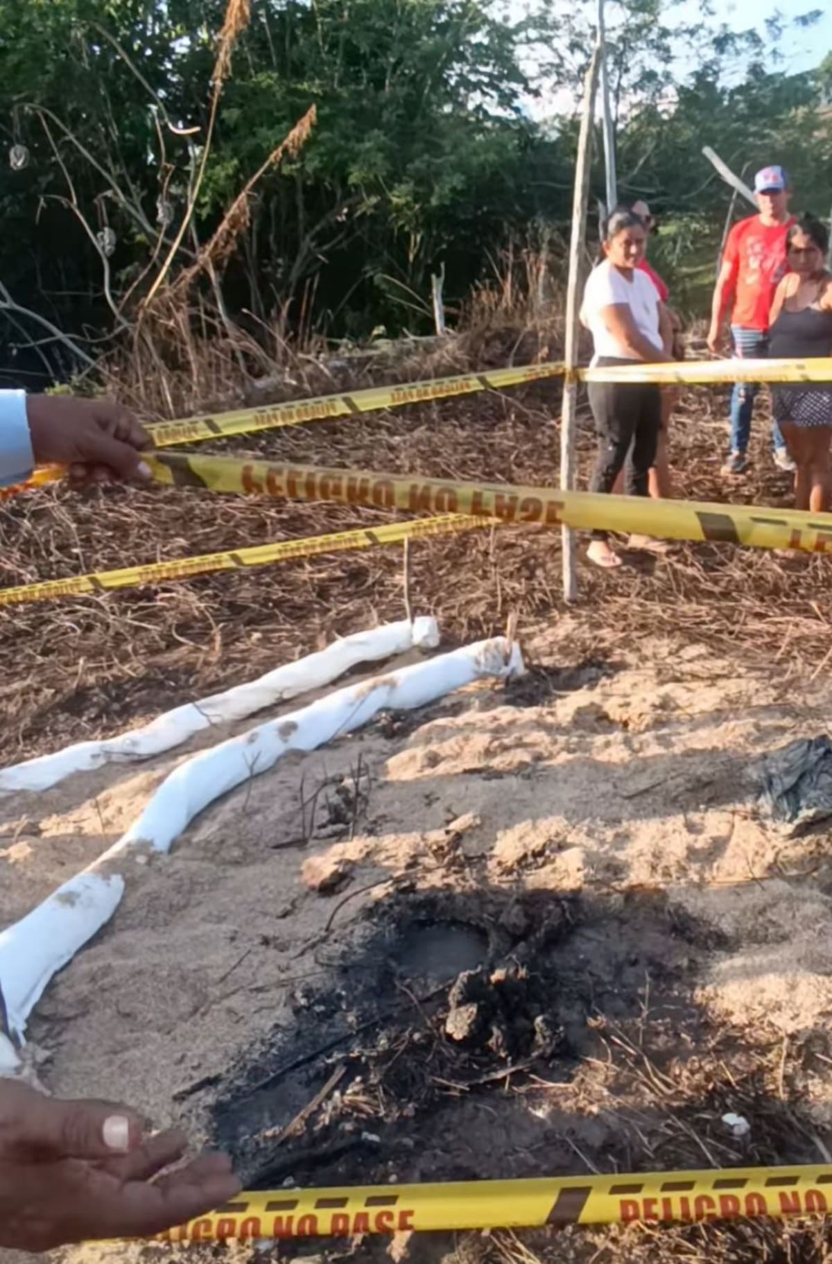 El afloramiento de crudo fue hallado en un predio privado, ubicado en la vereda la Vizcaína en jurisdicción de San Vicente de Chucurí.
Suministrada/Vanguardia