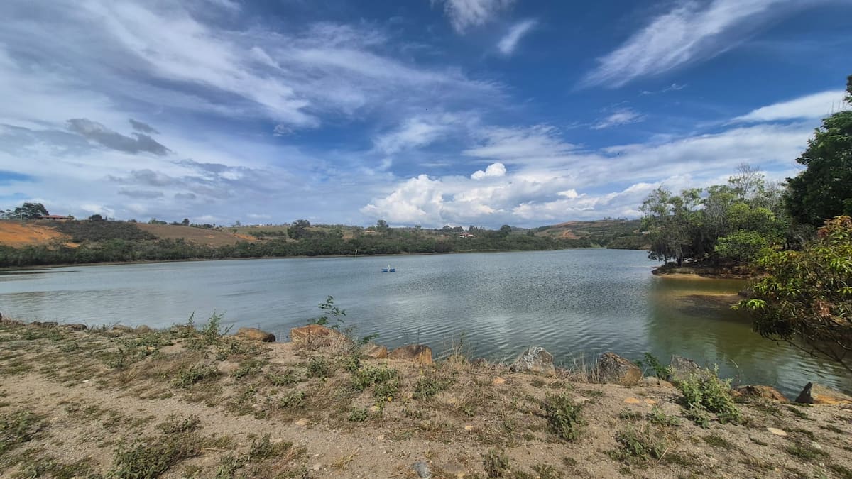 Represa El Común, que surte de agua a Barichara y Villanueva (Juan Carlos Chio / VANGUARDIA)