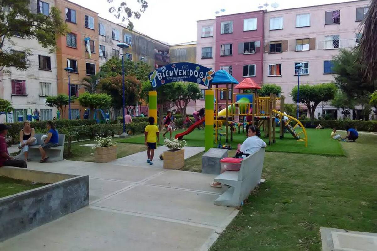 Más de mil familias viven el barrio Bellavista, en donde hasta ahora no había un espacio de recreación como el construido, por eso la concurrencia es numerosa a todas horas del día en el nuevo escenario. (Foto: Víctor Ardila / VANGUARDIA LIBERAL)