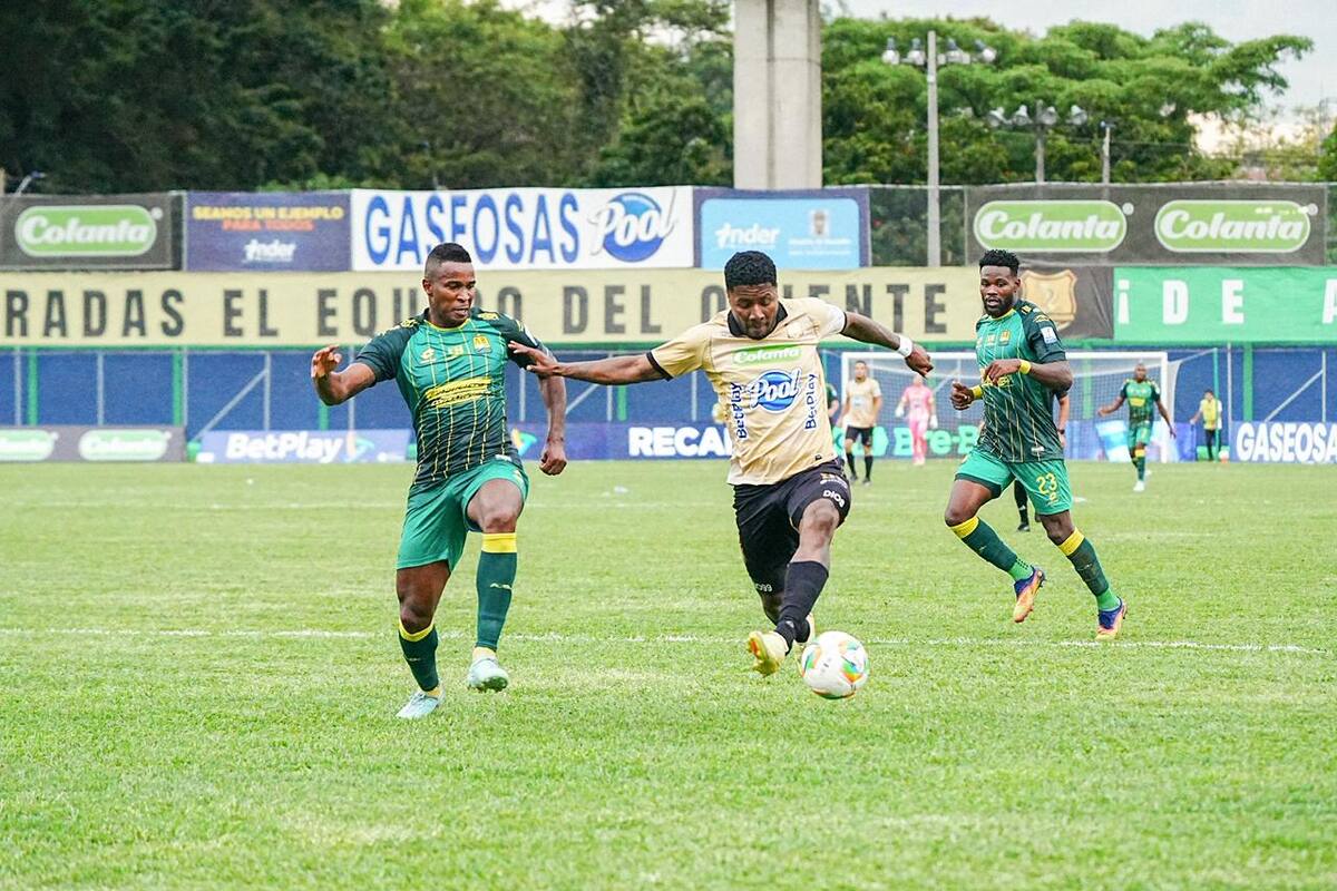 Águilas Doradas venció 2-1 a Atlético Bucaramanga por la fecha 7 de la Liga BetPlay I 2026. Foto: David Jaramillo/Colprensa.