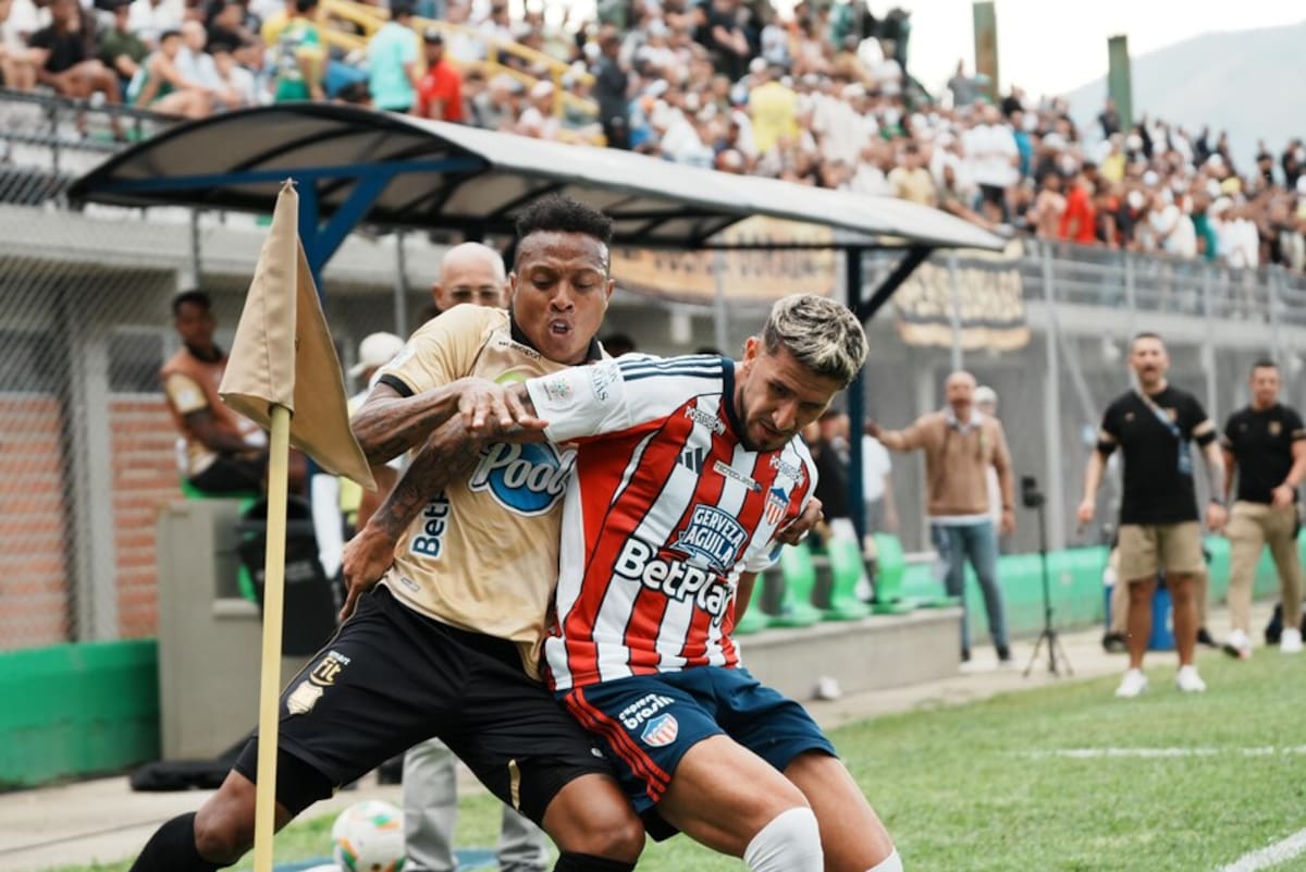 Junior de Barranquilla superó a Águilas y quedó virtualmente clasificado a los cuartos de final de la Liga BetPlay I de 2026. Foto: Colprensa.