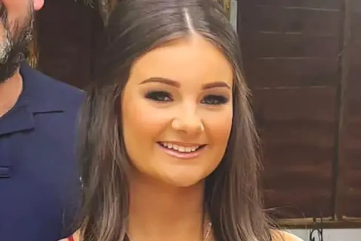 La joven fue trasladada de urgencia al hospital tras colapsar en su vivienda.