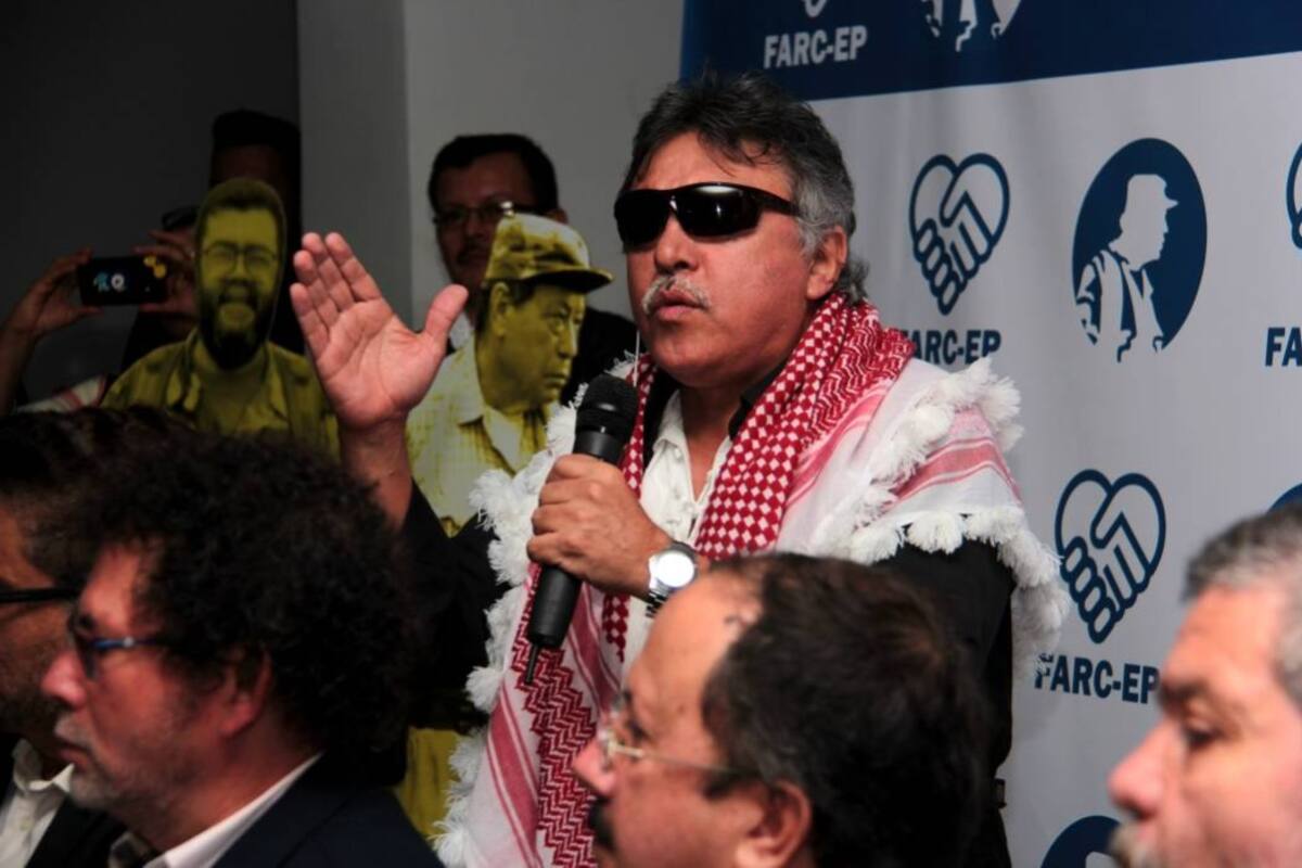 El traslado de Santrich lo hizo el CTI, con apoyo de la guardia del Instituto Nacional Penitenciario y Carcelario, INPEC. (Foto: Colprensa /VANGUARDIA LIBERAL )