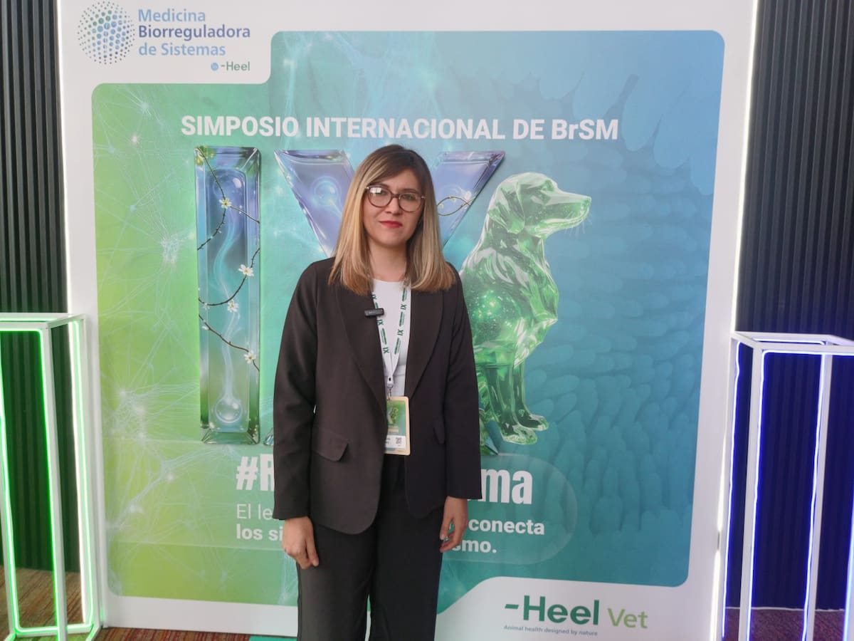 Alejandra Cáceres, médica Veterinaria especialista en Endocrinología de Pequeños Animales Universidad de La Salle, Bogotá.