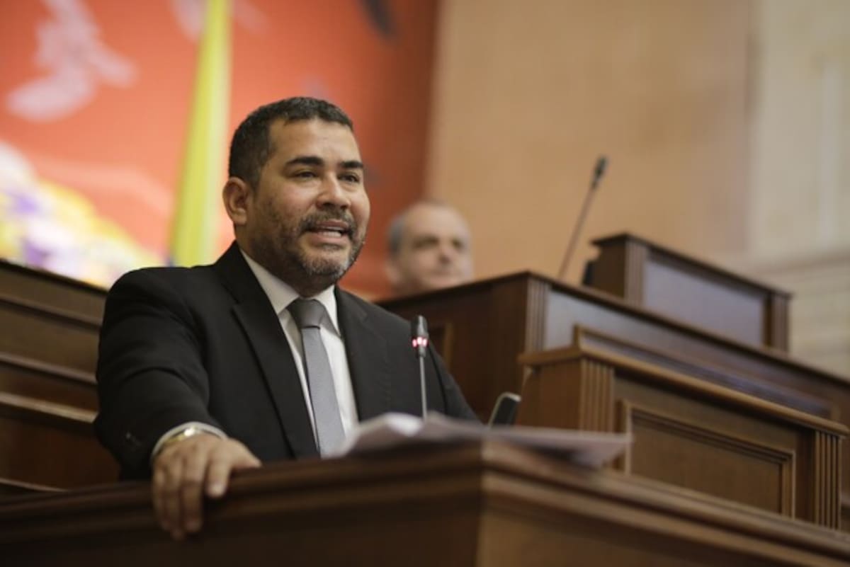 El senador Alejandro Chacón. // Foto: Colprensa