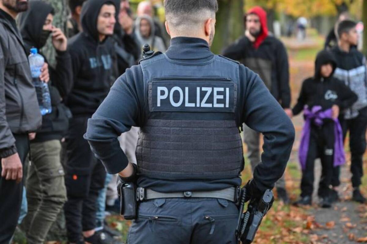 La ministra del Interior de Alemania, la socialdemócrata Nancy Faeser, anunció que el país expulsó a un total de 10.800 migrantes en situación irregular en los primeros seis meses de 2024.