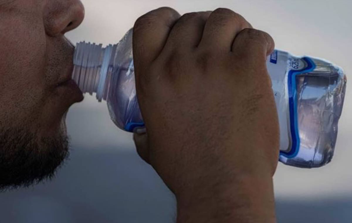 Alertan por suero falsificado que imita uno de uso común.
Foto: A.P.I.