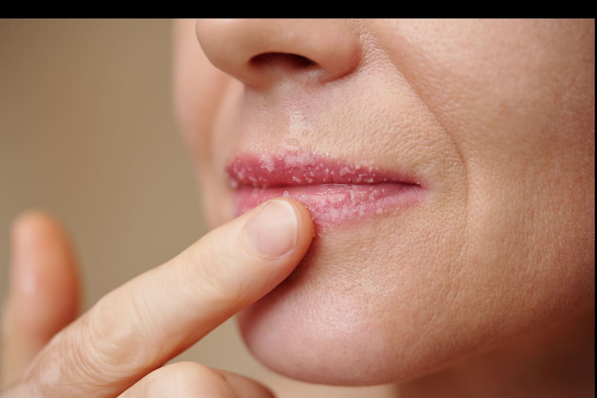 Alerta por sustancias tóxicas en maquillaje: sombra y labial podrían poner en riesgo su salud. | Foto: Vanguardia.