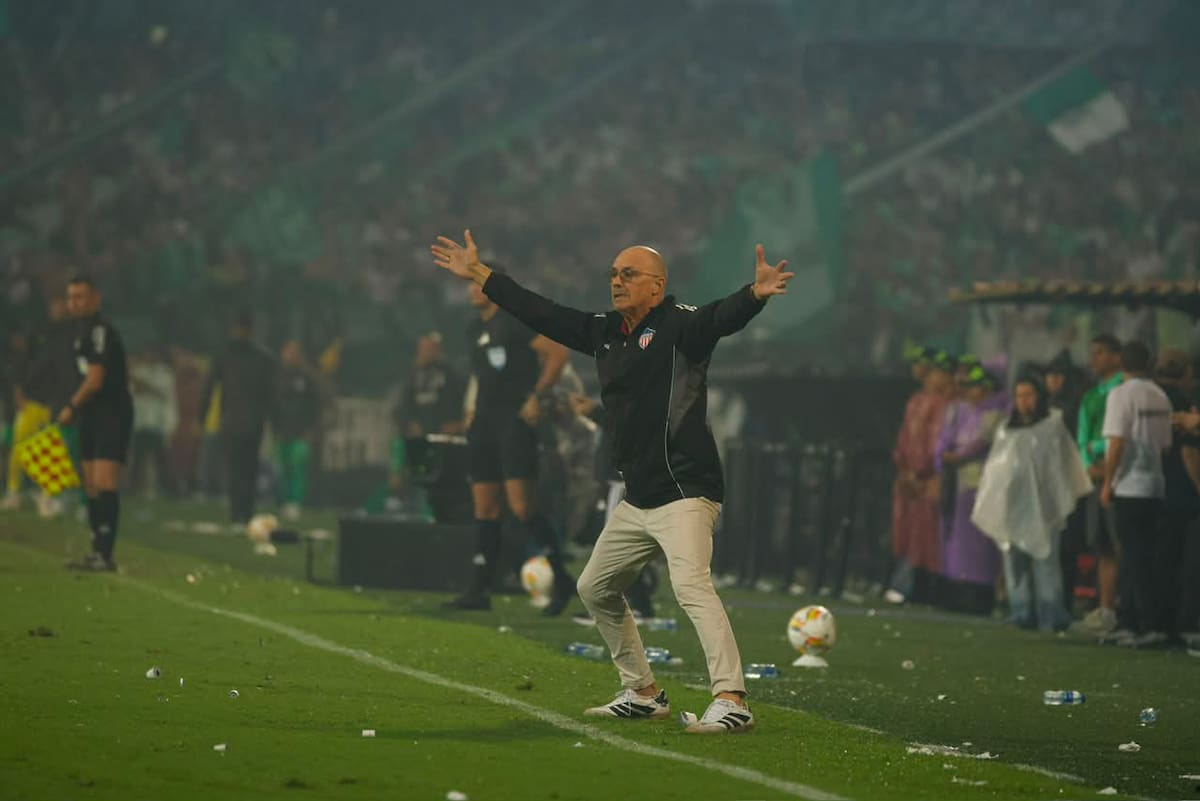Alfredo Arias, Técnico de Junior. Foto: Colprensa.