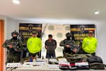 Con armas y 32 kilos de explosivos fue capturado presunto colaborador del Eln en Santander