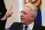 Defensa de Álvaro Uribe pedirá que se mantenga situación de libertad tras fallo condenatorio