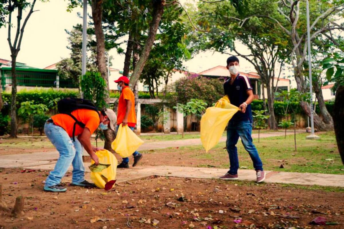 Apostándole al trabajo social, la pedagogía, la cultura y la educación, más que a cualquier tipo de herramienta represiva, la Alcaldía lidera el Programa del Trabajo Comunitario.