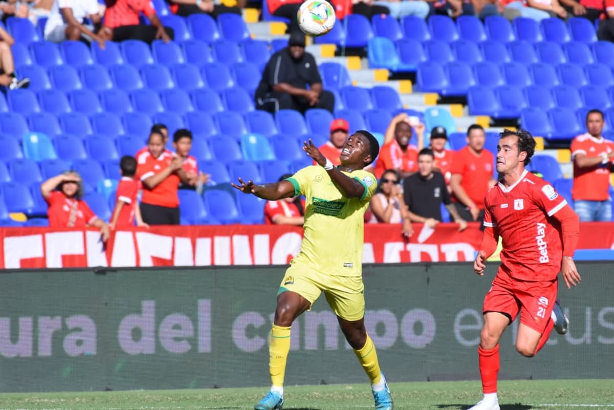 América de Cali generó la tercera derrota consecutiva del Atlético Bucaramanga, al imponerse 2-0 en el estadio Pascual Guerrero, por la fecha 15 de la Liga BetPlay I de 2026. Foto Aymer Andrés Álvarez/El País