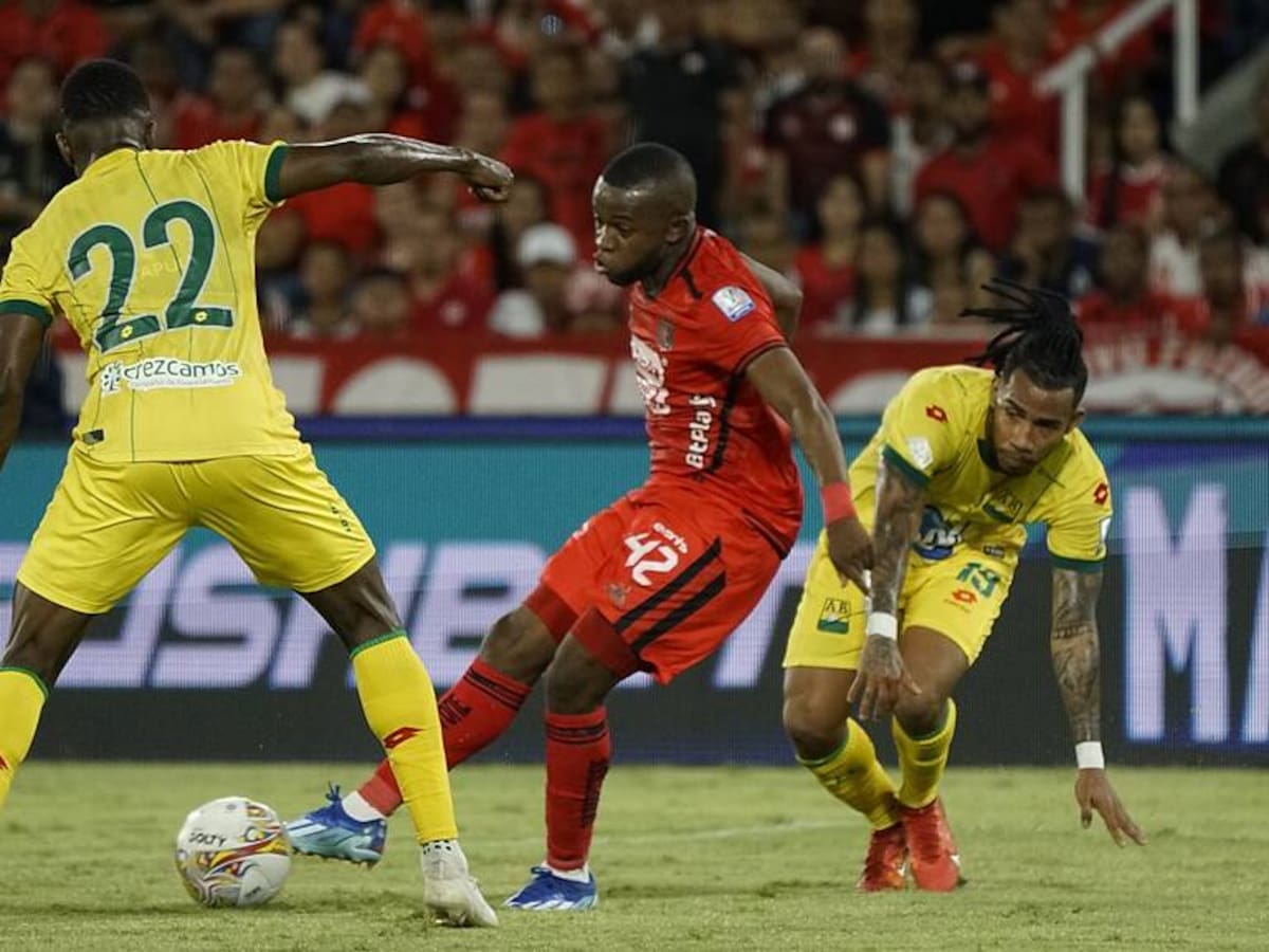 El duelo en el Pascual definirá quién sigue en carrera hacia la fase de grupos. /FOTO: Colprensa