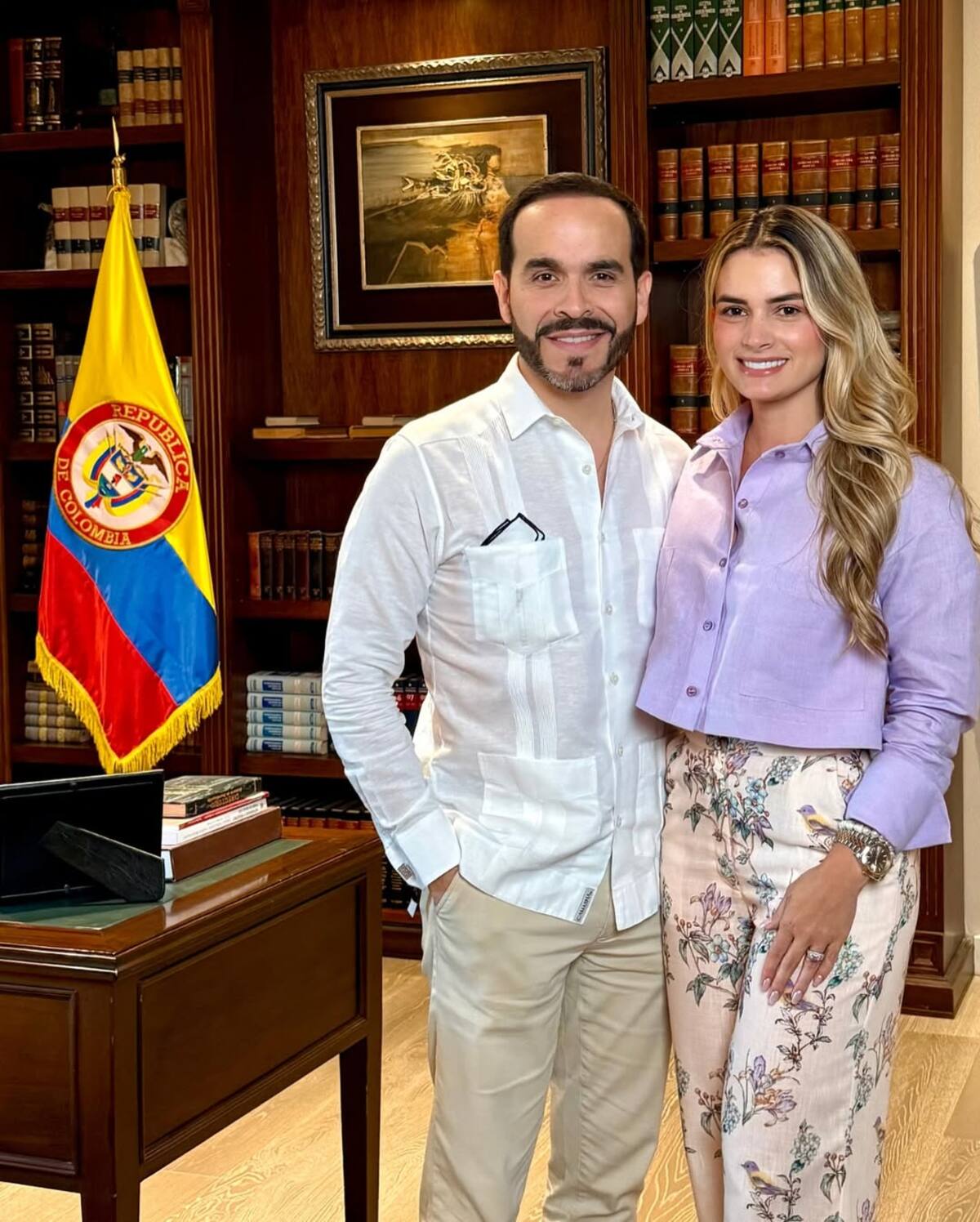 La pareja mantiene una relación de más de 17 años y tiene cuatro hijos: Lucía, Salvador, Filippo y Francesca.