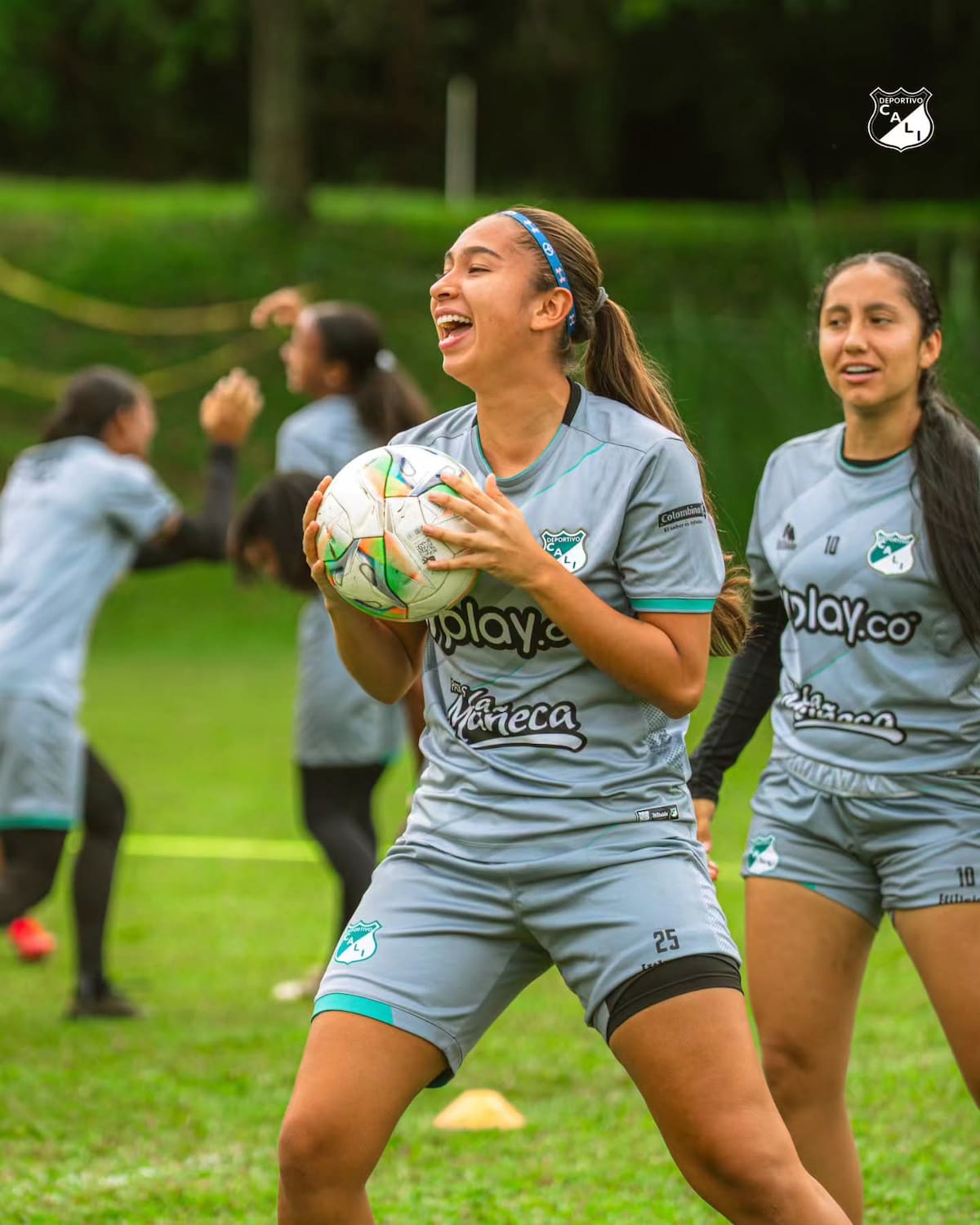 La futbolista santandereana Andrea Gómez integra las filas del Deportivo Cali. Foto: Deportivo Cali.