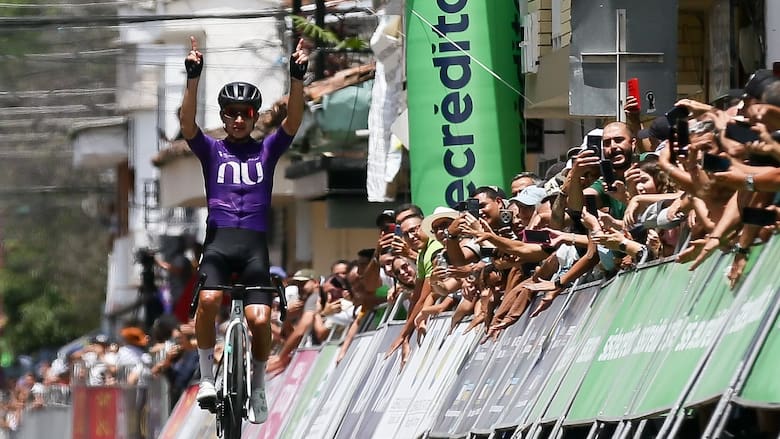 Andrés Camilo Ardila ganó la etapa reina del Clásico RCN 2026 y es el nuevo líder de la carrera